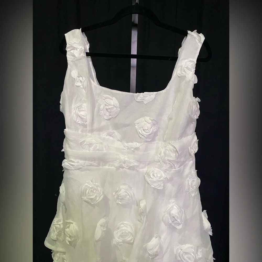 Lulu's “Exceptional Entrance” Tiered Rosette Midi Dress, Size XXL - Picture 6 of 11